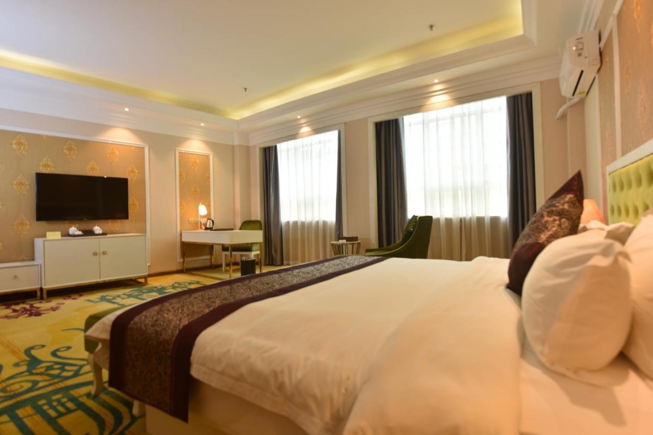 Hong Van Grand Hotel Mong Cai Exteriér fotografie