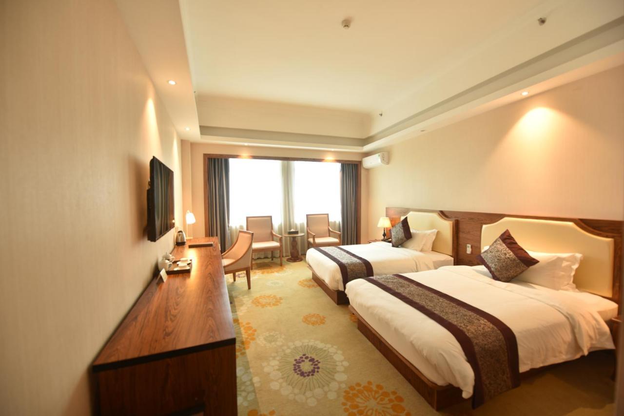 Hong Van Grand Hotel Mong Cai Exteriér fotografie
